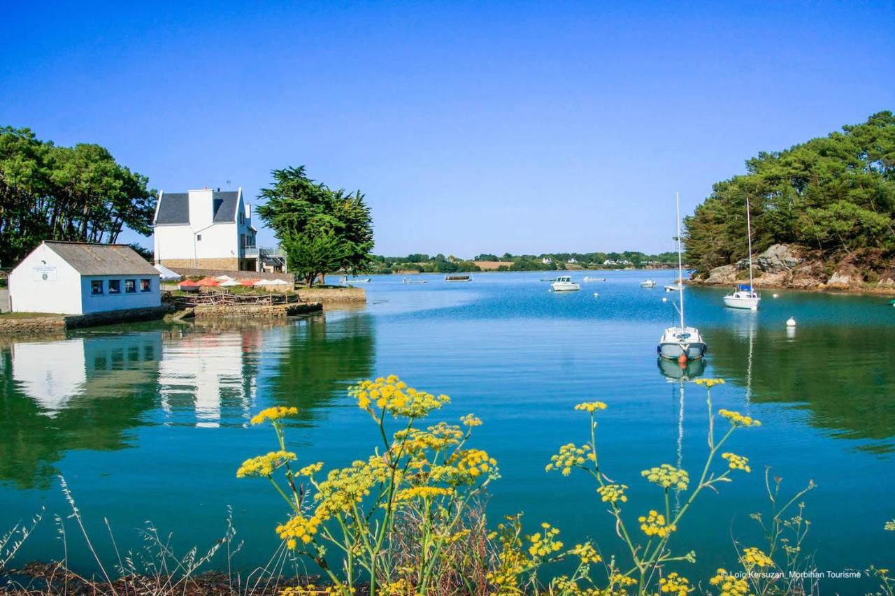 Belle Longere En Campagne A Larmor Baden Villa Bagian luar foto